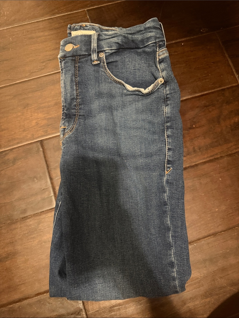 Good American Straight-Leg Jeans in Dark Blue